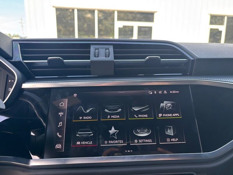 2023 Audi Q3 S line Premium AWD w/BLACK OPTIC SPORT PACKAGE Seffner FL