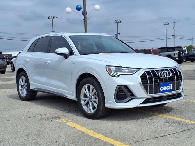 2023 Audi Q3 S line Premium Plus  TX