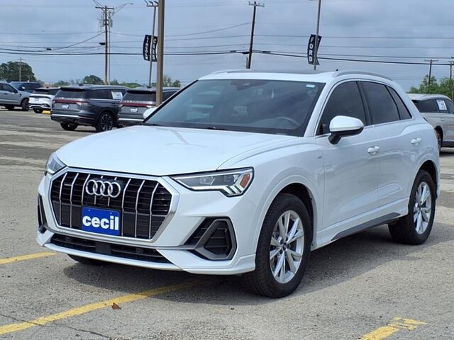 2023 Audi Q3 S line Premium Plus  TX