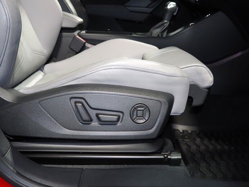 2023 Audi Q3 S line Premium Plus 45 TFSI Quattro *BLACK OPTIC PKG, NAVIGATION, VIRTUAL COCKPIT, ADAPTIVE CRUISE, SAFETY ALERTS, 360 CAMERAS, PANO MOONROOF, LEATHER, HEATED SEATS, ADVANCED KEY, POWER LIFTGATE, SONOS AUDIO, WIRELESS CHARGING, ANDROID & APPLE Round Rock TX