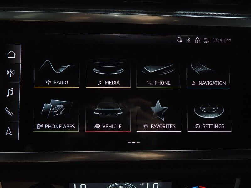 2023 Audi Q3 S line Premium Plus 45 TFSI Quattro *BLACK OPTIC PKG, NAVIGATION, VIRTUAL COCKPIT, ADAPTIVE CRUISE, SAFETY ALERTS, 360 CAMERAS, PANO MOONROOF, LEATHER, HEATED SEATS, ADVANCED KEY, POWER LIFTGATE, SONOS AUDIO, WIRELESS CHARGING, ANDROID & APPLE Round Rock TX