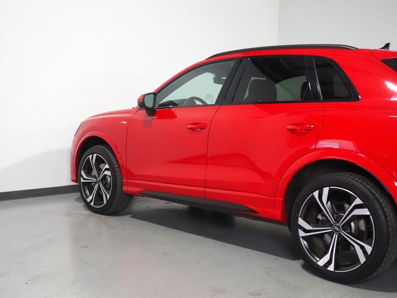 2023 Audi Q3 S line Premium Plus 45 TFSI Quattro *BLACK OPTIC PKG, NAVIGATION, VIRTUAL COCKPIT, ADAPTIVE CRUISE, SAFETY ALERTS, 360 CAMERAS, PANO MOONROOF, LEATHER, HEATED SEATS, ADVANCED KEY, POWER LIFTGATE, SONOS AUDIO, WIRELESS CHARGING, ANDROID & APPLE Round Rock TX