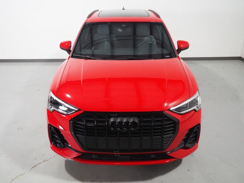 2023 Audi Q3 S line Premium Plus 45 TFSI Quattro *BLACK OPTIC PKG, NAVIGATION, VIRTUAL COCKPIT, ADAPTIVE CRUISE, SAFETY ALERTS, 360 CAMERAS, PANO MOONROOF, LEATHER, HEATED SEATS, ADVANCED KEY, POWER LIFTGATE, SONOS AUDIO, WIRELESS CHARGING, ANDROID & APPLE Round Rock TX