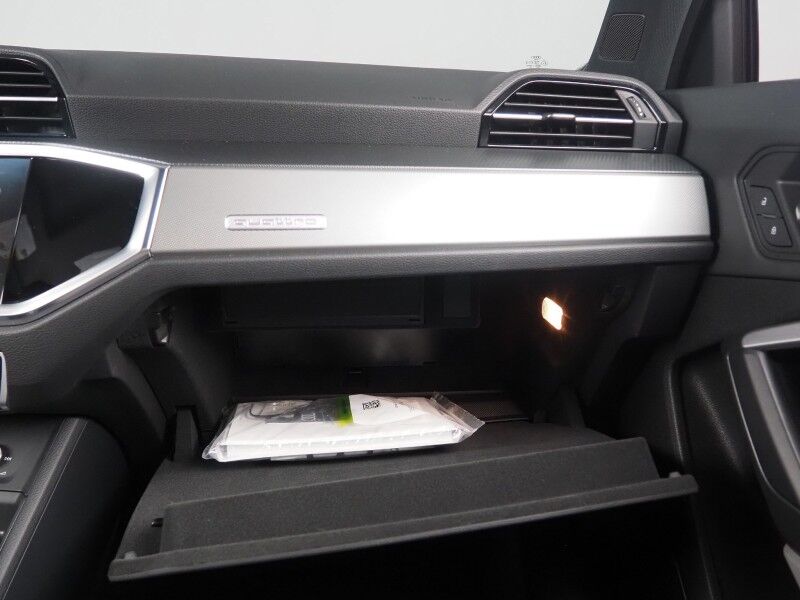 2023 Audi Q3 S line Premium Plus 45 TFSI Quattro *BLACK OPTIC PKG, NAVIGATION, VIRTUAL COCKPIT, ADAPTIVE CRUISE, SAFETY ALERTS, 360 CAMERAS, PANO MOONROOF, LEATHER, HEATED SEATS, ADVANCED KEY, POWER LIFTGATE, SONOS AUDIO, WIRELESS CHARGING, ANDROID & APPLE Round Rock TX
