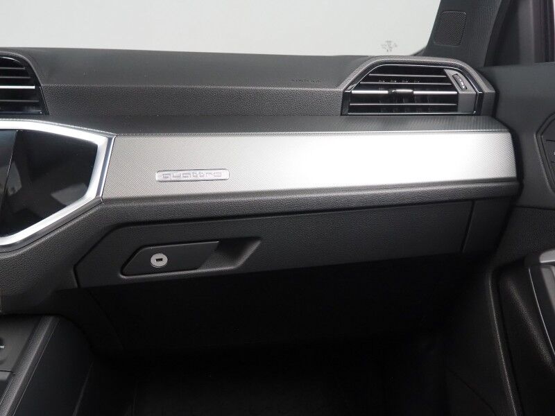 2023 Audi Q3 S line Premium Plus 45 TFSI Quattro *BLACK OPTIC PKG, NAVIGATION, VIRTUAL COCKPIT, ADAPTIVE CRUISE, SAFETY ALERTS, 360 CAMERAS, PANO MOONROOF, LEATHER, HEATED SEATS, ADVANCED KEY, POWER LIFTGATE, SONOS AUDIO, WIRELESS CHARGING, ANDROID & APPLE Round Rock TX