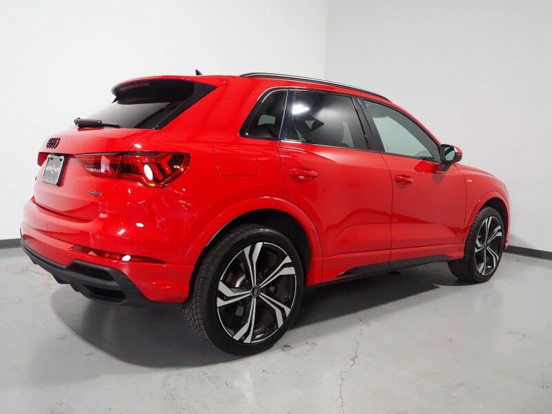 2023 Audi Q3 S line Premium Plus 45 TFSI Quattro *BLACK OPTIC PKG, NAVIGATION, VIRTUAL COCKPIT, ADAPTIVE CRUISE, SAFETY ALERTS, 360 CAMERAS, PANO MOONROOF, LEATHER, HEATED SEATS, ADVANCED KEY, POWER LIFTGATE, SONOS AUDIO, WIRELESS CHARGING, ANDROID & APPLE Round Rock TX