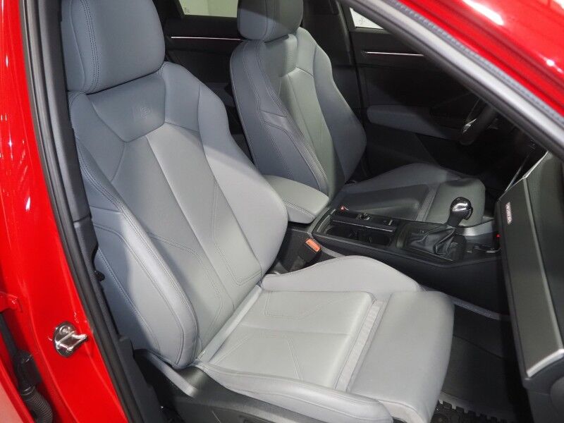 2023 Audi Q3 S line Premium Plus 45 TFSI Quattro *BLACK OPTIC PKG, NAVIGATION, VIRTUAL COCKPIT, ADAPTIVE CRUISE, SAFETY ALERTS, 360 CAMERAS, PANO MOONROOF, LEATHER, HEATED SEATS, ADVANCED KEY, POWER LIFTGATE, SONOS AUDIO, WIRELESS CHARGING, ANDROID & APPLE