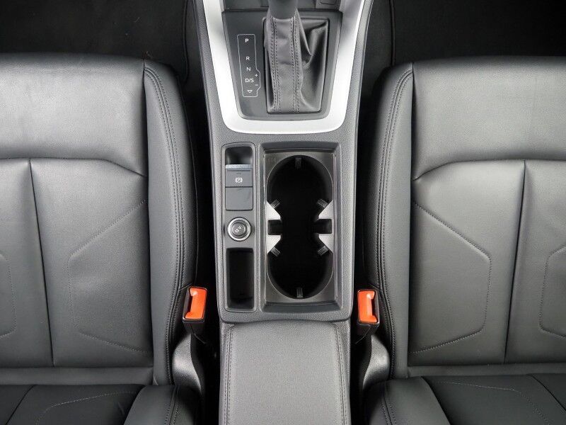 2023 Audi Q3 S line Premium Plus 45 TFSI Quattro *NAVIGATION, VIRTUAL COCKPIT, ADAPTIVE CRUISE, SAFETY ALERTS, 360 CAMERAS, PANO MOONROOF, LEATHER, HEATED SEATS, ADVANCED KEY, POWER LIFTGATE, SONOS AUDIO, WIRELESS CHARGING, ANDROID & APPLE Round Rock TX