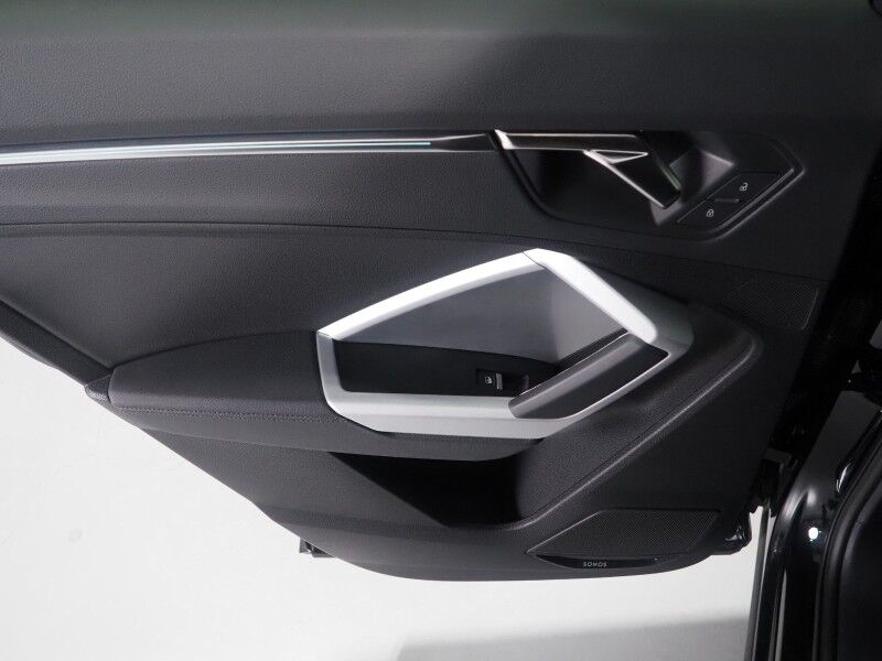 2023 Audi Q3 S line Premium Plus 45 TFSI Quattro *NAVIGATION, VIRTUAL COCKPIT, ADAPTIVE CRUISE, SAFETY ALERTS, 360 CAMERAS, PANO MOONROOF, LEATHER, HEATED SEATS, ADVANCED KEY, POWER LIFTGATE, SONOS AUDIO, WIRELESS CHARGING, ANDROID & APPLE Round Rock TX