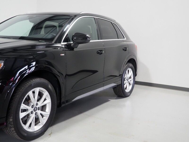 2023 Audi Q3 S line Premium Plus 45 TFSI Quattro *NAVIGATION, VIRTUAL COCKPIT, ADAPTIVE CRUISE, SAFETY ALERTS, 360 CAMERAS, PANO MOONROOF, LEATHER, HEATED SEATS, ADVANCED KEY, POWER LIFTGATE, SONOS AUDIO, WIRELESS CHARGING, ANDROID & APPLE Round Rock TX