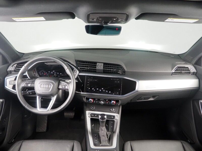 2023 Audi Q3 S line Premium Plus 45 TFSI Quattro *NAVIGATION, VIRTUAL COCKPIT, ADAPTIVE CRUISE, SAFETY ALERTS, 360 CAMERAS, PANO MOONROOF, LEATHER, HEATED SEATS, ADVANCED KEY, POWER LIFTGATE, SONOS AUDIO, WIRELESS CHARGING, ANDROID & APPLE