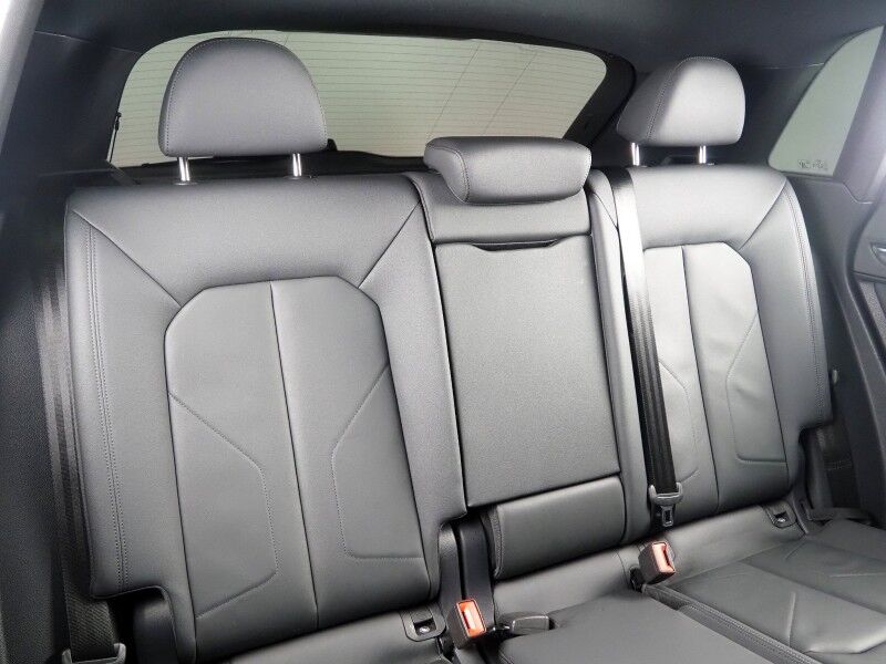 2023 Audi Q3 S line Premium Plus 45 TFSI Quattro *NAVIGATION, VIRTUAL COCKPIT, ADAPTIVE CRUISE, SAFETY ALERTS, 360 CAMERAS, PANO MOONROOF, LEATHER, HEATED SEATS, ADVANCED KEY, POWER LIFTGATE, SONOS AUDIO, WIRELESS CHARGING, ANDROID & APPLE Round Rock TX