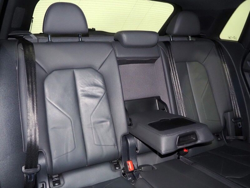 2023 Audi Q3 S line Premium Plus 45 TFSI Quattro *NAVIGATION, VIRTUAL COCKPIT, ADAPTIVE CRUISE, SAFETY ALERTS, 360 CAMERAS, PANO MOONROOF, LEATHER, HEATED SEATS, ADVANCED KEY, POWER LIFTGATE, SONOS AUDIO, WIRELESS CHARGING, ANDROID & APPLE Round Rock TX