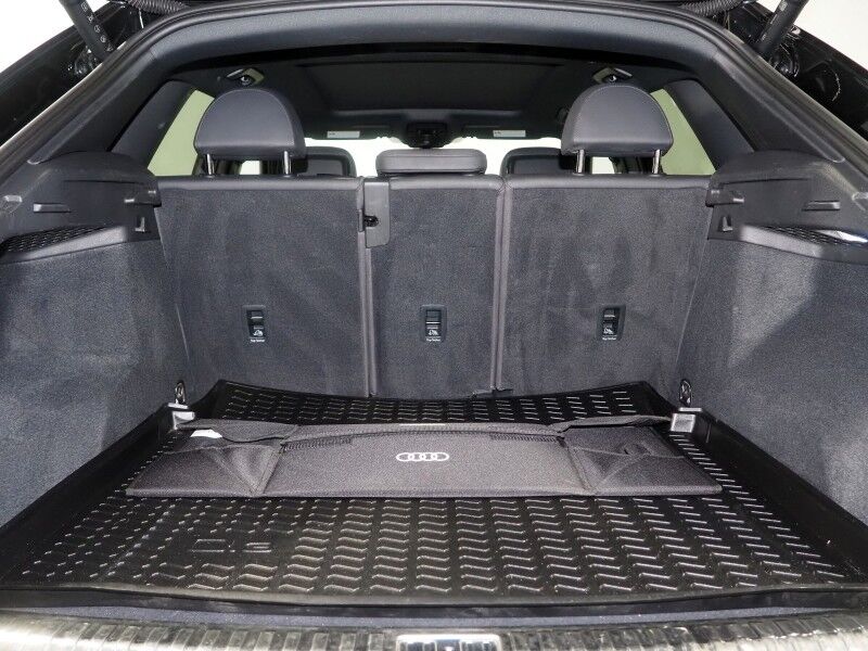 2023 Audi Q3 S line Premium Plus 45 TFSI Quattro *NAVIGATION, VIRTUAL COCKPIT, ADAPTIVE CRUISE, SAFETY ALERTS, 360 CAMERAS, PANO MOONROOF, LEATHER, HEATED SEATS, ADVANCED KEY, POWER LIFTGATE, SONOS AUDIO, WIRELESS CHARGING, ANDROID & APPLE Round Rock TX