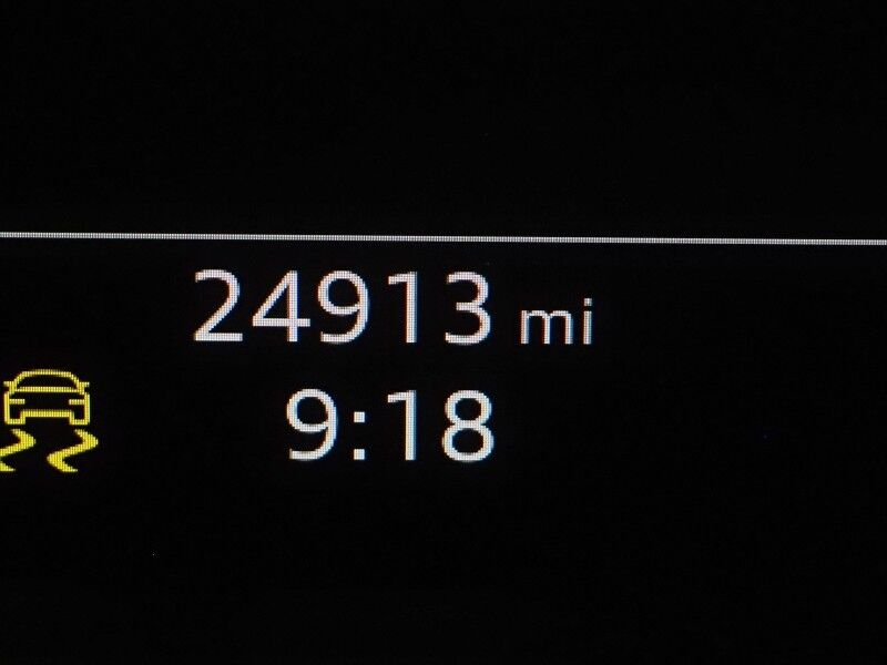 2023 Audi Q3 S line Premium Plus 45 TFSI Quattro *NAVIGATION, VIRTUAL COCKPIT, ADAPTIVE CRUISE, SAFETY ALERTS, 360 CAMERAS, PANO MOONROOF, LEATHER, HEATED SEATS, ADVANCED KEY, POWER LIFTGATE, SONOS AUDIO, WIRELESS CHARGING, ANDROID & APPLE Round Rock TX