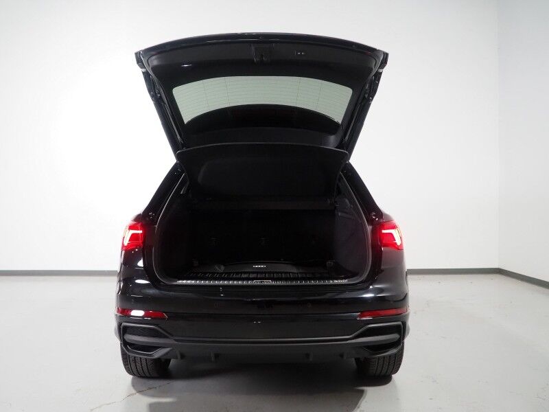 2023 Audi Q3 S line Premium Plus 45 TFSI Quattro *NAVIGATION, VIRTUAL COCKPIT, ADAPTIVE CRUISE, SAFETY ALERTS, 360 CAMERAS, PANO MOONROOF, LEATHER, HEATED SEATS, ADVANCED KEY, POWER LIFTGATE, SONOS AUDIO, WIRELESS CHARGING, ANDROID & APPLE Round Rock TX