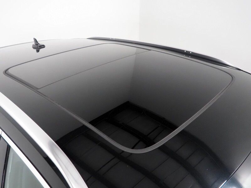 2023 Audi Q3 S line Premium Plus 45 TFSI Quattro *NAVIGATION, VIRTUAL COCKPIT, ADAPTIVE CRUISE, SAFETY ALERTS, 360 CAMERAS, PANO MOONROOF, LEATHER, HEATED SEATS, ADVANCED KEY, POWER LIFTGATE, SONOS AUDIO, WIRELESS CHARGING, ANDROID & APPLE Round Rock TX