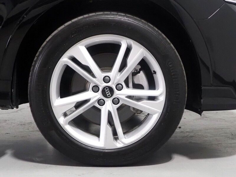 2023 Audi Q3 S line Premium Plus 45 TFSI Quattro *NAVIGATION, VIRTUAL COCKPIT, ADAPTIVE CRUISE, SAFETY ALERTS, 360 CAMERAS, PANO MOONROOF, LEATHER, HEATED SEATS, ADVANCED KEY, POWER LIFTGATE, SONOS AUDIO, WIRELESS CHARGING, ANDROID & APPLE Round Rock TX