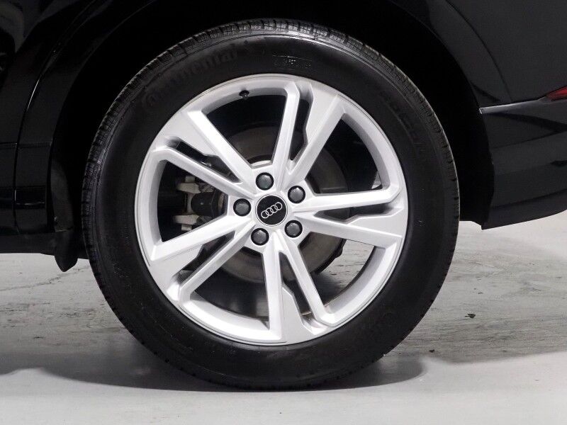 2023 Audi Q3 S line Premium Plus 45 TFSI Quattro *NAVIGATION, VIRTUAL COCKPIT, ADAPTIVE CRUISE, SAFETY ALERTS, 360 CAMERAS, PANO MOONROOF, LEATHER, HEATED SEATS, ADVANCED KEY, POWER LIFTGATE, SONOS AUDIO, WIRELESS CHARGING, ANDROID & APPLE Round Rock TX