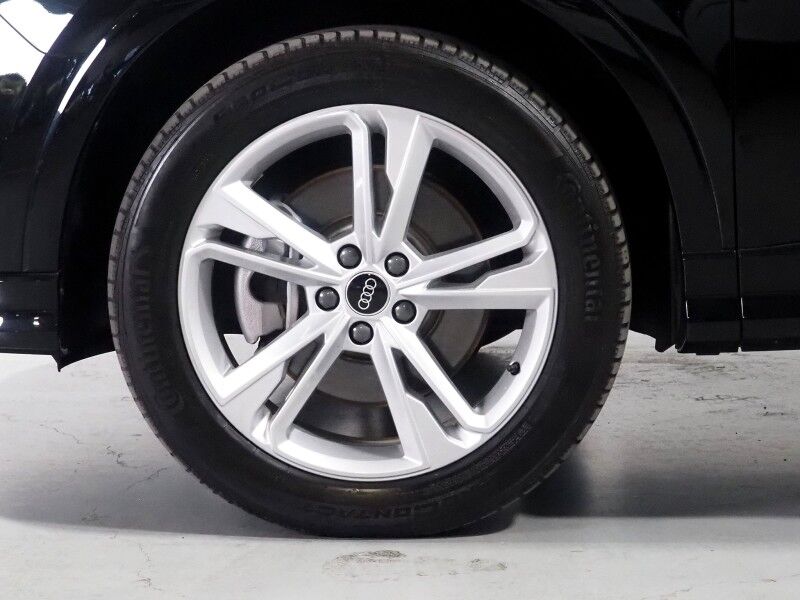 2023 Audi Q3 S line Premium Plus 45 TFSI Quattro *NAVIGATION, VIRTUAL COCKPIT, ADAPTIVE CRUISE, SAFETY ALERTS, 360 CAMERAS, PANO MOONROOF, LEATHER, HEATED SEATS, ADVANCED KEY, POWER LIFTGATE, SONOS AUDIO, WIRELESS CHARGING, ANDROID & APPLE Round Rock TX
