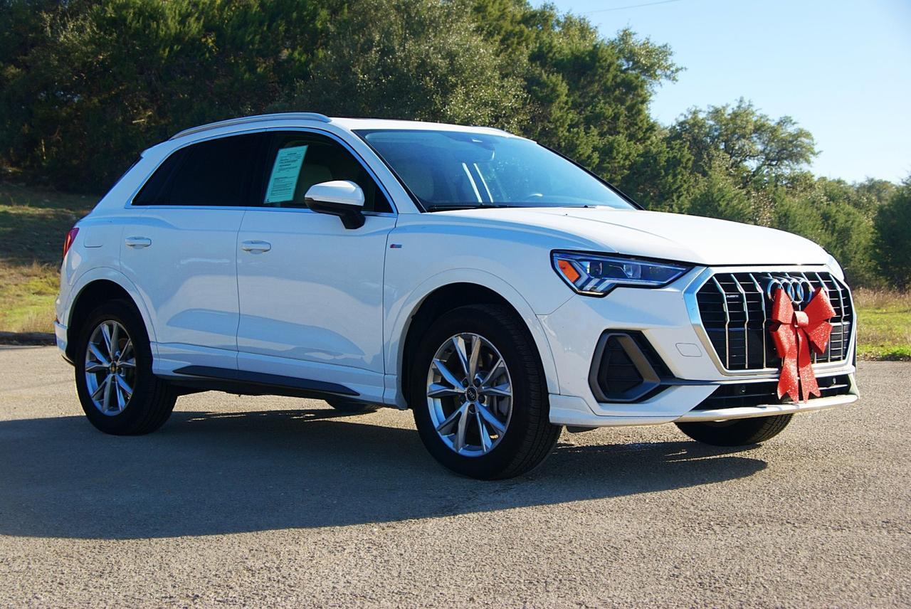 2023 Audi Q3 S line Premium