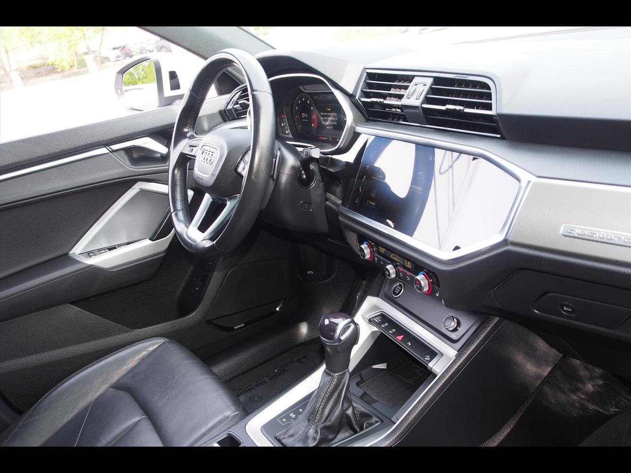 2023 Audi Q3 quattro S line Prem Plus 45 TFSI