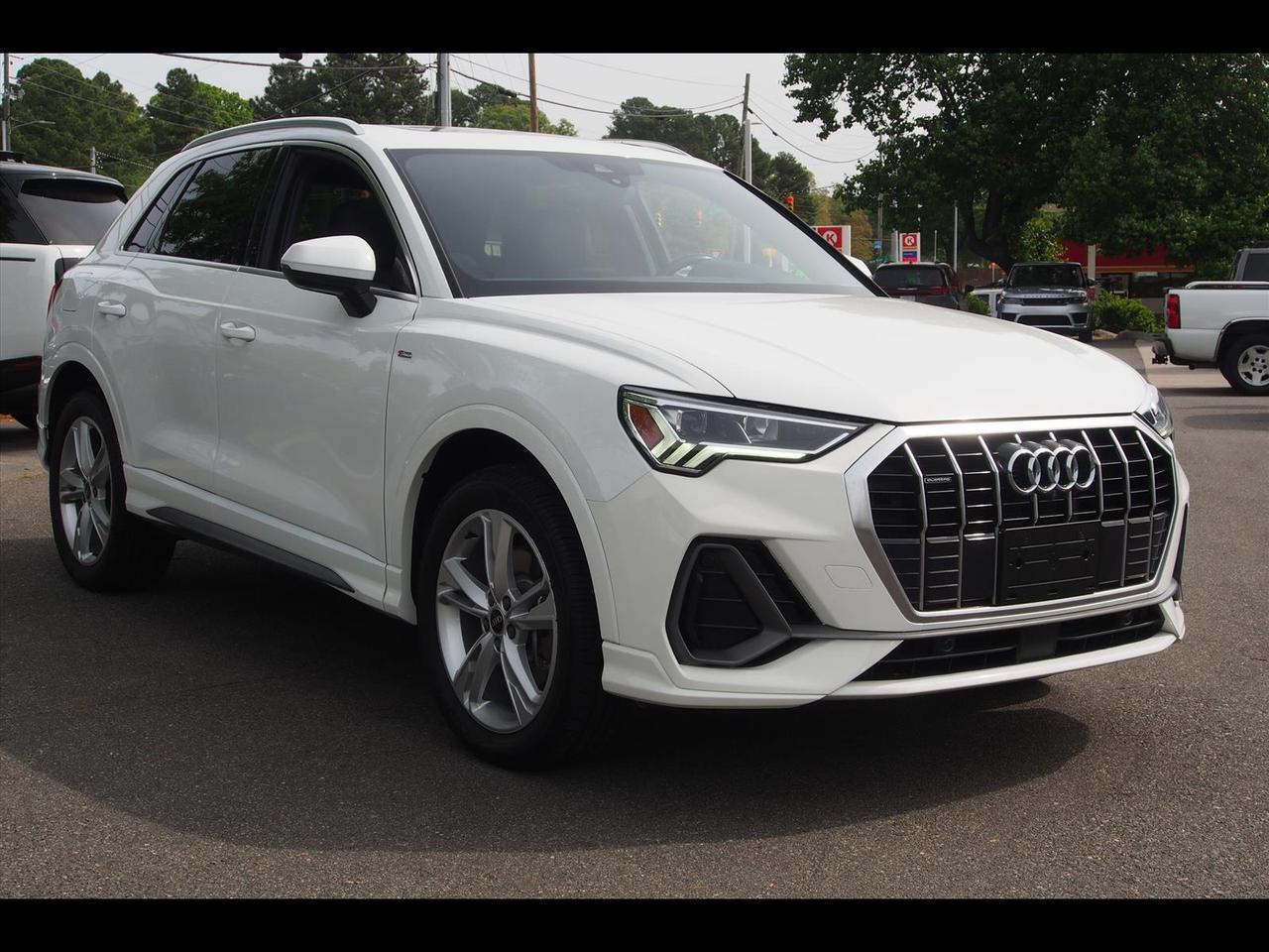 2023 Audi Q3 quattro S line Prem Plus 45 TFSI