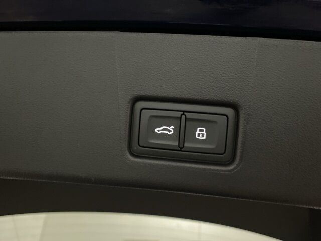 2023 Audi Q4 Sportback 50 e-tron Premium Plus quattro Dallas TX