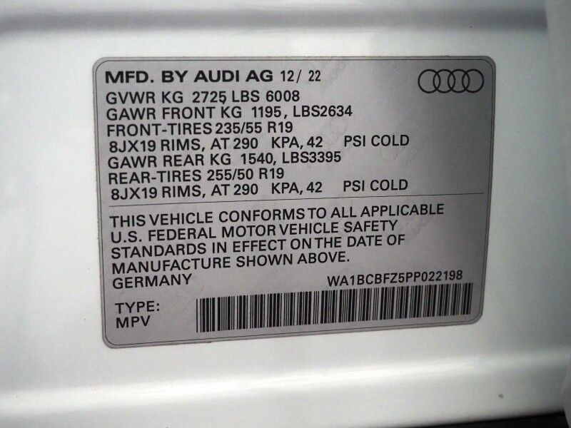 2023 Audi Q4 e-tron Premium Plus 40 RWD *NAVIGATION, VIRTUAL COCKPIT, ADAPTIVE CRUISE, SAFETY ALERTS, PANORAMA MOONROOF, LEATHER, HEATED SEATS/STEERING, SONOS AUDIO, WIRELESS CHARGING, ANDROID & APPLE Round Rock TX