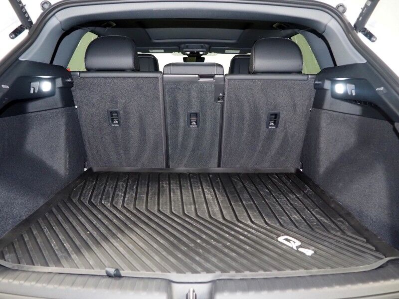 2023 Audi Q4 e-tron Premium Plus 40 RWD *NAVIGATION, VIRTUAL COCKPIT, ADAPTIVE CRUISE, SAFETY ALERTS, PANORAMA MOONROOF, LEATHER, HEATED SEATS/STEERING, SONOS AUDIO, WIRELESS CHARGING, ANDROID & APPLE Round Rock TX