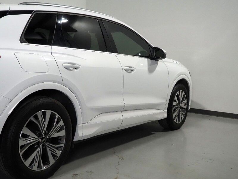 2023 Audi Q4 e-tron Premium Plus 40 RWD *NAVIGATION, VIRTUAL COCKPIT, ADAPTIVE CRUISE, SAFETY ALERTS, PANORAMA MOONROOF, LEATHER, HEATED SEATS/STEERING, SONOS AUDIO, WIRELESS CHARGING, ANDROID & APPLE Round Rock TX