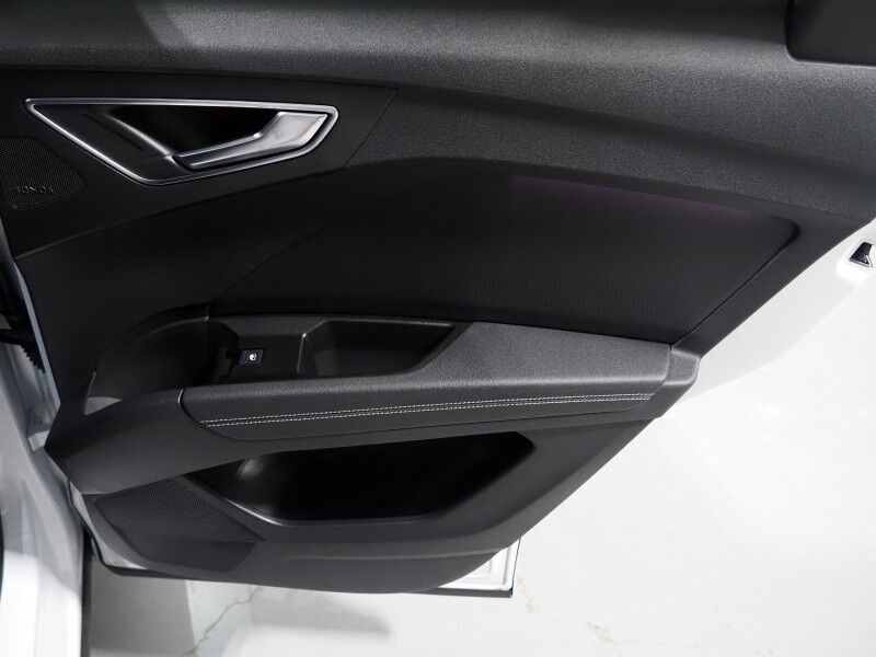 2023 Audi Q4 e-tron Premium Plus 40 RWD *NAVIGATION, VIRTUAL COCKPIT, ADAPTIVE CRUISE, SAFETY ALERTS, PANORAMA MOONROOF, LEATHER, HEATED SEATS/STEERING, SONOS AUDIO, WIRELESS CHARGING, ANDROID & APPLE Round Rock TX
