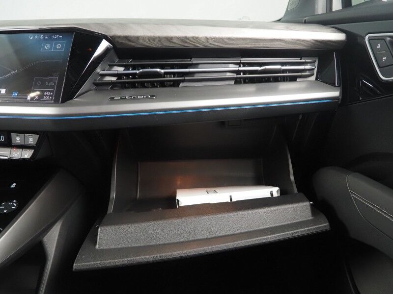 2023 Audi Q4 e-tron Premium Plus 40 RWD *NAVIGATION, VIRTUAL COCKPIT, ADAPTIVE CRUISE, SAFETY ALERTS, PANORAMA MOONROOF, LEATHER, HEATED SEATS/STEERING, SONOS AUDIO, WIRELESS CHARGING, ANDROID & APPLE Round Rock TX