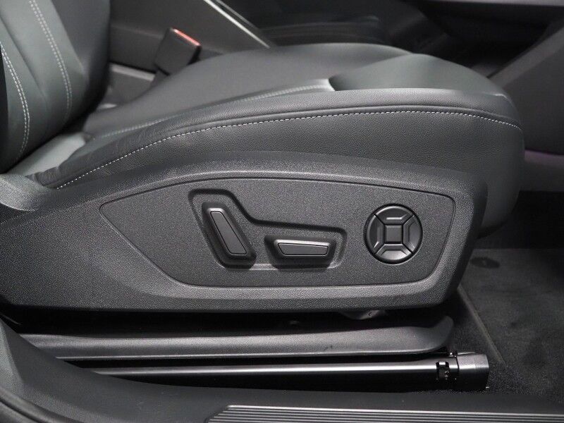 2023 Audi Q4 e-tron Premium Plus 40 RWD *NAVIGATION, VIRTUAL COCKPIT, ADAPTIVE CRUISE, SAFETY ALERTS, PANORAMA MOONROOF, LEATHER, HEATED SEATS/STEERING, SONOS AUDIO, WIRELESS CHARGING, ANDROID & APPLE Round Rock TX