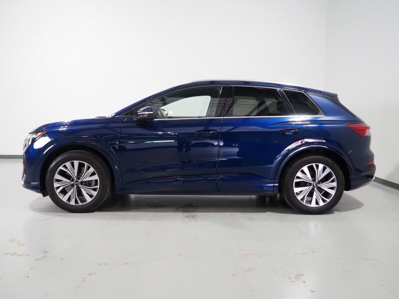 2023 Audi Q4 e-tron Premium Plus 40 RWD *NAVIGATION, VIRTUAL COCKPIT, ADAPTIVE CRUISE, SAFETY ALERTS, PANORAMA MOONROOF, LEATHER, HEATED SEATS/STEERING, SONOS AUDIO, WIRELESS CHARGING, ANDROID & APPLE Round Rock TX
