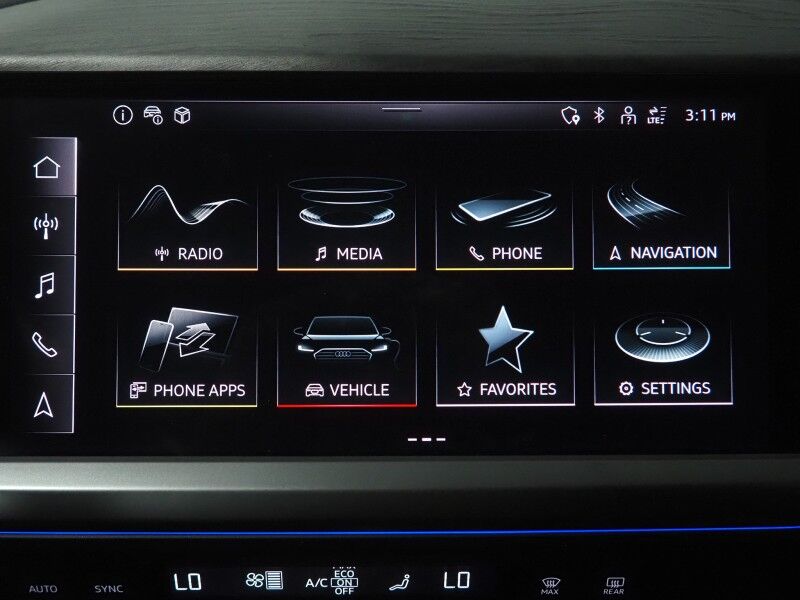 2023 Audi Q4 e-tron Premium Plus 40 RWD *NAVIGATION, VIRTUAL COCKPIT, ADAPTIVE CRUISE, SAFETY ALERTS, PANORAMA MOONROOF, LEATHER, HEATED SEATS/STEERING, SONOS AUDIO, WIRELESS CHARGING, ANDROID & APPLE Round Rock TX