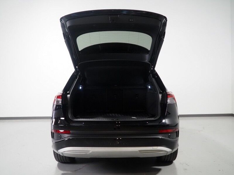 2023 Audi Q4 e-tron Premium Plus 40 RWD *NAVIGATION, VIRTUAL COCKPIT, ADAPTIVE CRUISE, SAFETY ALERTS, PANORAMA MOONROOF, LEATHER, HEATED SEATS/STEERING, SONOS AUDIO, WIRELESS CHARGING, ANDROID & APPLE Round Rock TX