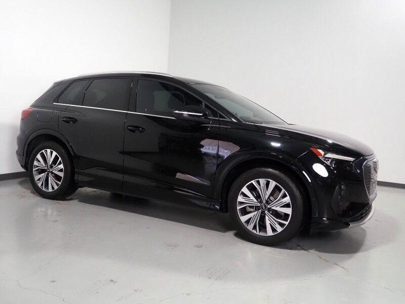 2023 Audi Q4 e-tron Premium Plus 40 RWD *NAVIGATION, VIRTUAL COCKPIT, ADAPTIVE CRUISE, SAFETY ALERTS, PANORAMA MOONROOF, LEATHER, HEATED SEATS/STEERING, SONOS AUDIO, WIRELESS CHARGING, ANDROID & APPLE