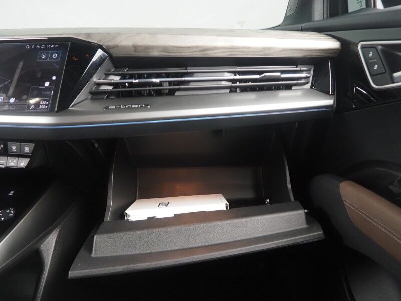 2023 Audi Q4 e-tron Premium Plus 40 RWD *NAVIGATION, VIRTUAL COCKPIT, ADAPTIVE CRUISE, SAFETY ALERTS, PANORAMA MOONROOF, LEATHER, HEATED SEATS/STEERING, SONOS AUDIO, WIRELESS CHARGING, ANDROID & APPLE Round Rock TX