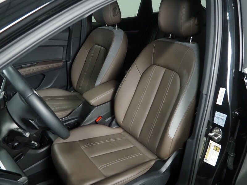 2023 Audi Q4 e-tron Premium Plus 40 RWD *NAVIGATION, VIRTUAL COCKPIT, ADAPTIVE CRUISE, SAFETY ALERTS, PANORAMA MOONROOF, LEATHER, HEATED SEATS/STEERING, SONOS AUDIO, WIRELESS CHARGING, ANDROID & APPLE Round Rock TX
