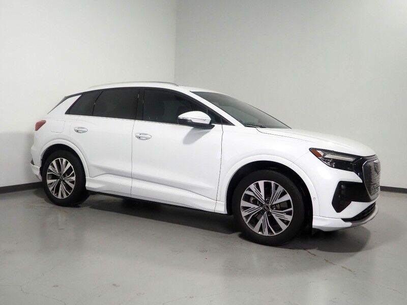 2023 Audi Q4 e-tron Premium Plus 40 RWD *NAVIGATION, VIRTUAL COCKPIT, ADAPTIVE CRUISE, SAFETY ALERTS, PANORAMA MOONROOF, LEATHER, HEATED SEATS/STEERING, SONOS AUDIO, WIRELESS CHARGING, ANDROID & APPLE