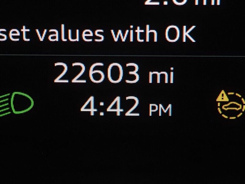 2023 Audi Q4 e-tron Premium Plus 40 RWD *NAVIGATION, VIRTUAL COCKPIT, ADAPTIVE CRUISE, SAFETY ALERTS, PANORAMA MOONROOF, LEATHER, HEATED SEATS/STEERING, SONOS AUDIO, WIRELESS CHARGING, ANDROID & APPLE Round Rock TX