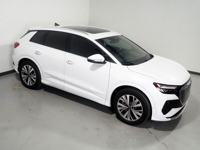 2023 Audi Q4 e-tron Premium Plus 40 RWD *NAVIGATION, VIRTUAL COCKPIT, ADAPTIVE CRUISE, SAFETY ALERTS, PANORAMA MOONROOF, LEATHER, HEATED SEATS/STEERING, SONOS AUDIO, WIRELESS CHARGING, ANDROID & APPLE Round Rock TX