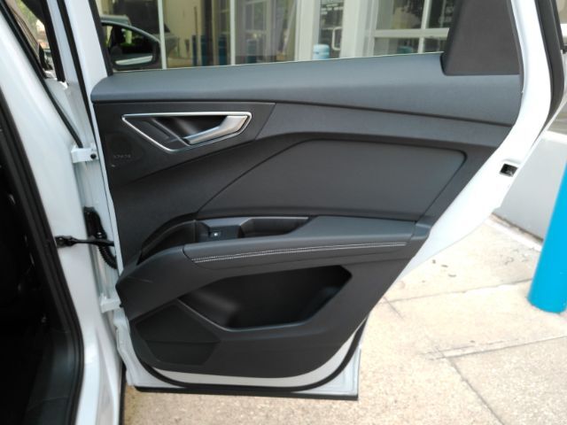 2023 Audi Q4 e-tron Premium Plus 40 RWD Plano TX