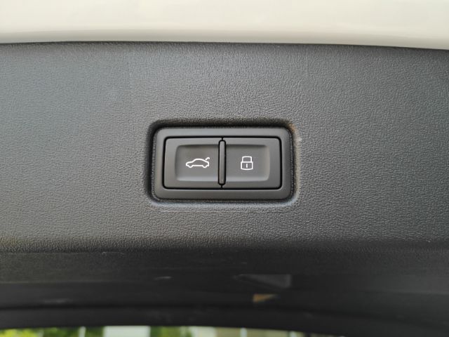 2023 Audi Q4 e-tron Premium Plus 40 RWD Plano TX