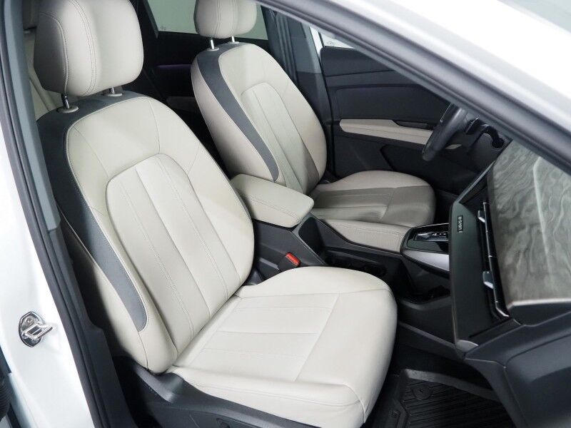 2023 Audi Q4 e-tron Premium Plus 50 Quattro *BLACK OPTIC PKG, NAVIGATION, VIRTUAL COCKPIT, ADAPTIVE CRUISE, SAFETY ALERTS, PANORAMA MOONROOF, LEATHER, HEATED SEATS/STEERING, SONOS AUDIO, WIRELESS CHARGING, ANDROID & APPLE