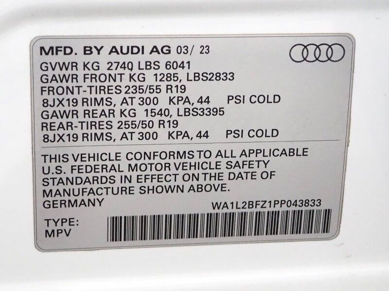 2023 Audi Q4 e-tron Premium Plus 50 Quattro *NAVIGATION, VIRTUAL COCKPIT, ADAPTIVE CRUISE, SAFETY ALERTS, PANORAMA MOONROOF, LEATHER, HEATED SEATS/STEERING, 20 INCH WHEELS, SONOS AUDIO, WIRELESS CHARGING, ANDROID & APPLE Round Rock TX