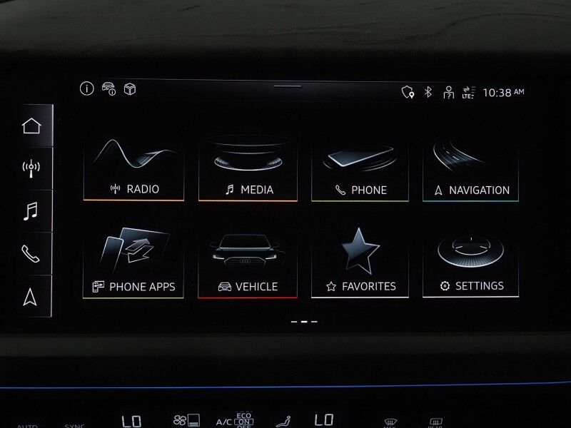 2023 Audi Q4 e-tron Premium Plus 50 Quattro *NAVIGATION, VIRTUAL COCKPIT, ADAPTIVE CRUISE, SAFETY ALERTS, PANORAMA MOONROOF, LEATHER, HEATED SEATS/STEERING, 20 INCH WHEELS, SONOS AUDIO, WIRELESS CHARGING, ANDROID & APPLE Round Rock TX