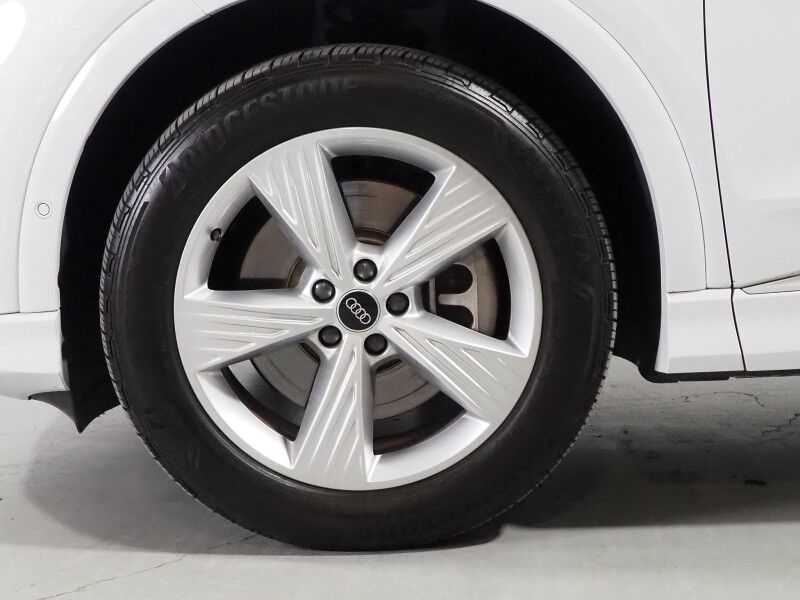 2023 Audi Q4 e-tron Premium Plus 50 Quattro *NAVIGATION, VIRTUAL COCKPIT, ADAPTIVE CRUISE, SAFETY ALERTS, PANORAMA MOONROOF, LEATHER, HEATED SEATS/STEERING, 20 INCH WHEELS, SONOS AUDIO, WIRELESS CHARGING, ANDROID & APPLE Round Rock TX