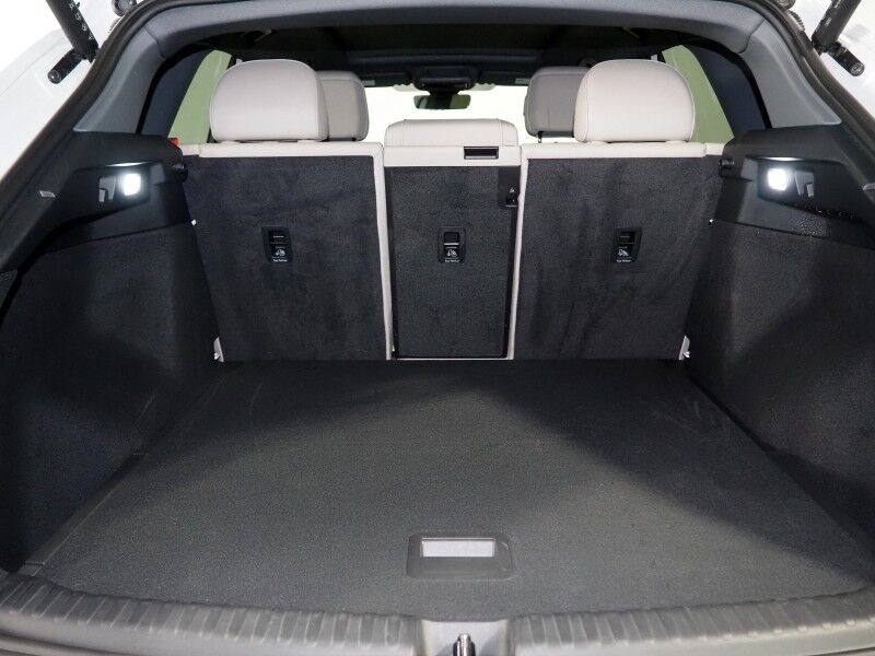 2023 Audi Q4 e-tron Premium Plus 50 Quattro *NAVIGATION, VIRTUAL COCKPIT, ADAPTIVE CRUISE, SAFETY ALERTS, PANORAMA MOONROOF, LEATHER, HEATED SEATS/STEERING, 20 INCH WHEELS, SONOS AUDIO, WIRELESS CHARGING, ANDROID & APPLE Round Rock TX